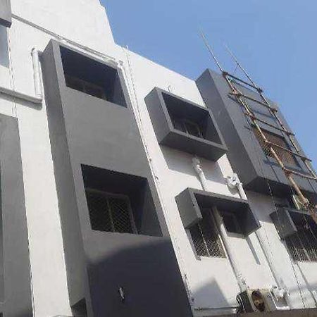 Hotel Oyo Royal Ruby Enclave Puri Exterior foto
