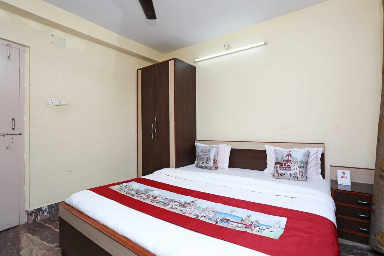 Hotel Oyo Royal Ruby Enclave Puri Exterior foto