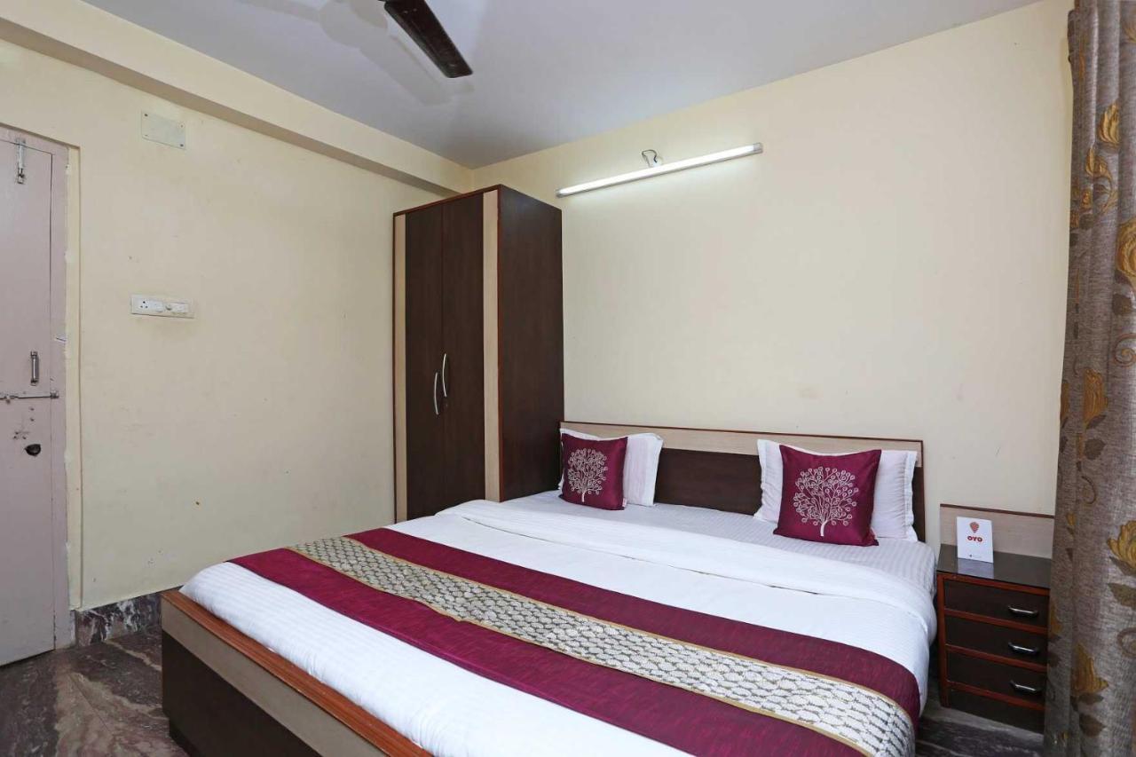 Hotel Oyo Royal Ruby Enclave Puri Exterior foto